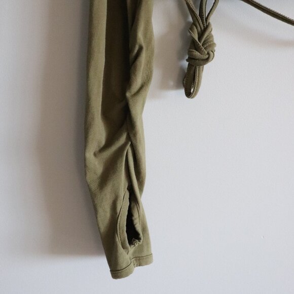 Gymshark Women's Green Sz XS/S Active Graphic Cropped Ribbon Tie Long Sleeve Top - Picture 8 of 11